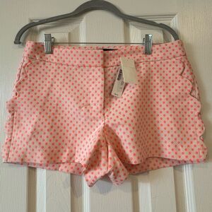 NEW WITH TAGS J.Crew Pink Dot Scalloped Shorts- Size 4